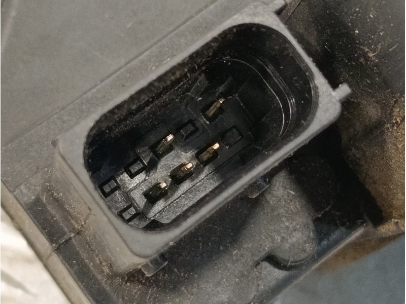 Recambio de cerradura puerta delantera izquierda para opel mokka 1.6 cdti dpf referencia OEM IAM   