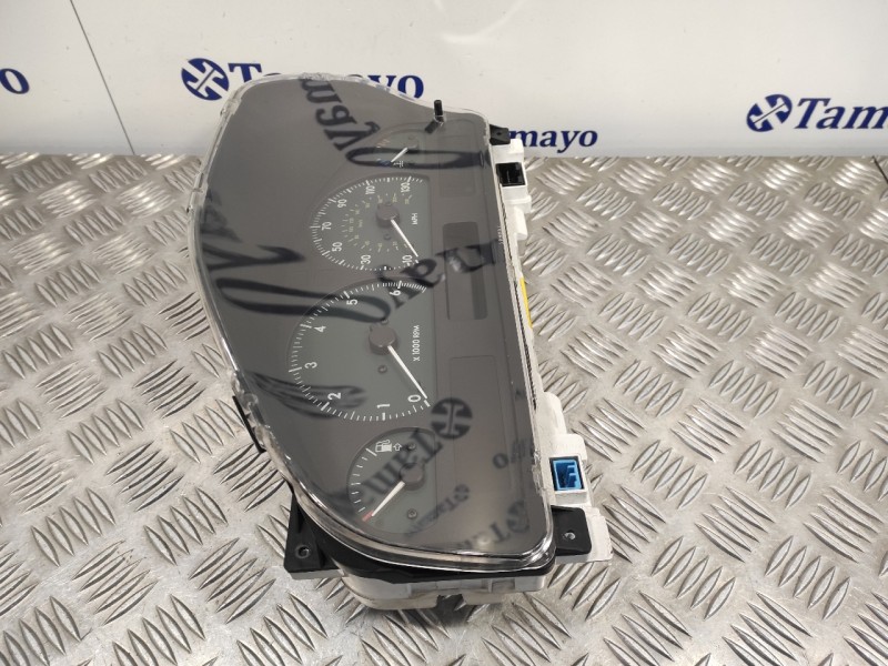 Recambio de cuadro instrumentos para land rover range rover (lp) 4.0 referencia OEM IAM YAC114240  LR0013