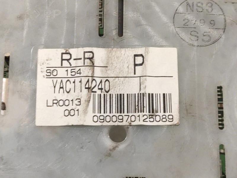 Recambio de cuadro instrumentos para land rover range rover (lp) 4.0 referencia OEM IAM YAC114240  LR0013