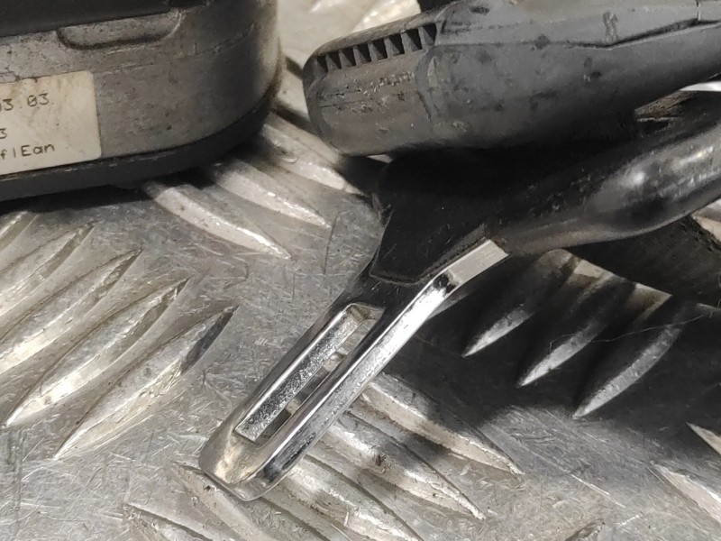Recambio de cinturon seguridad delantero izquierdo para mercedes-benz clase c (w203) sportcoupe referencia OEM IAM 51306053904  