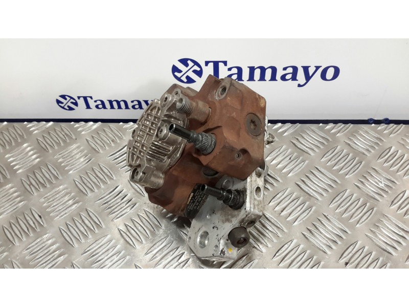 Recambio de bomba inyeccion para renault scenic ii grand confort authentique referencia OEM IAM 0445010075  8200108225