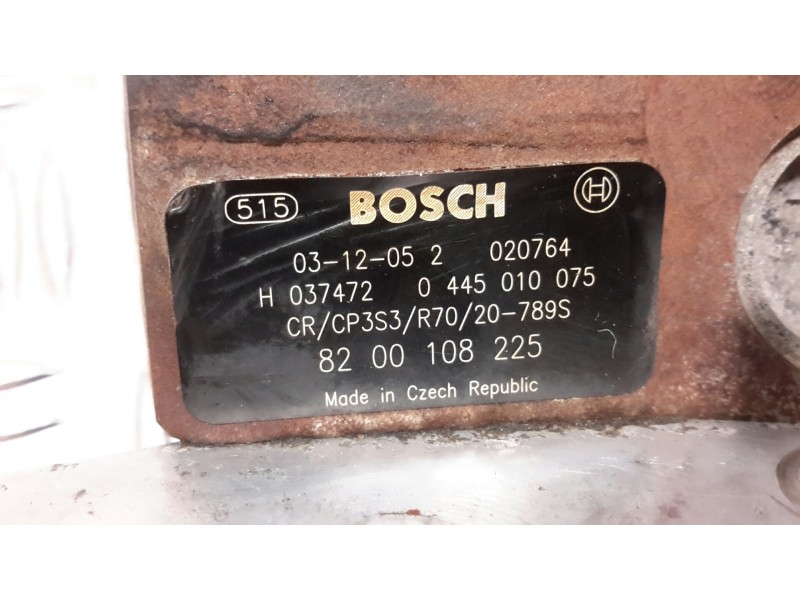 Recambio de bomba inyeccion para renault scenic ii grand confort authentique referencia OEM IAM 0445010075  8200108225