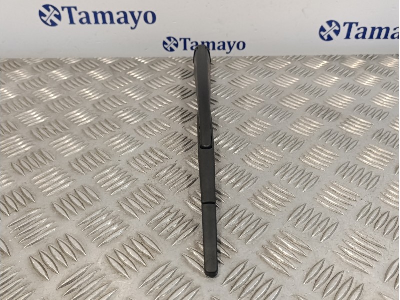 Recambio de brazo limpia trasero para subaru xv (g5) sport plus referencia OEM IAM   