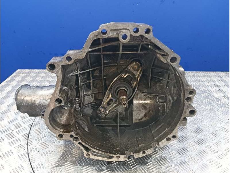 Recambio de caja cambios para audi a4 avant (8e) referencia OEM IAM HCF  