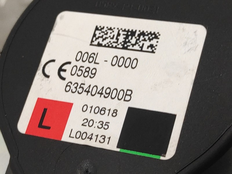 Recambio de cinturon seguridad delantero izquierdo para ford transit connect referencia OEM IAM 635404900B  