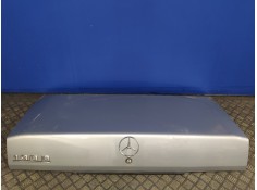 Recambio de porton trasero para mercedes-benz clase c (w201) berlina 1.8 cat referencia OEM IAM   