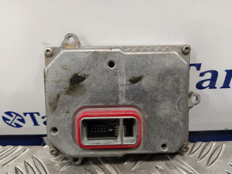 Recambio de centralita faros xenon para volvo v50 familiar 2.0 diesel cat referencia OEM IAM 1307329098  
