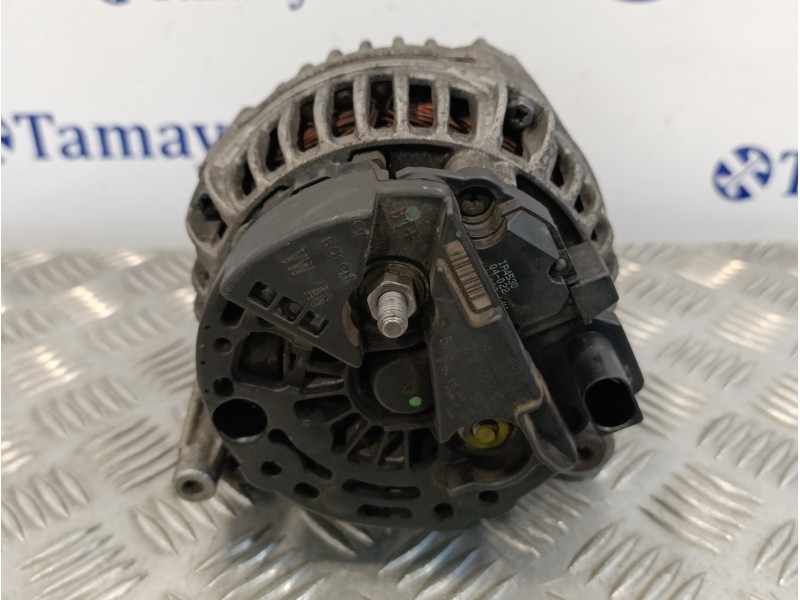 Recambio de alternador para volkswagen passat berlina (3b3) 1.9 tdi referencia OEM IAM 028903031  0124515083