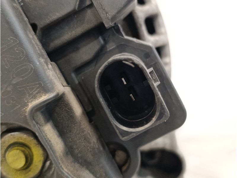 Recambio de alternador para volkswagen passat berlina (3b3) 1.9 tdi referencia OEM IAM 028903031  0124515083