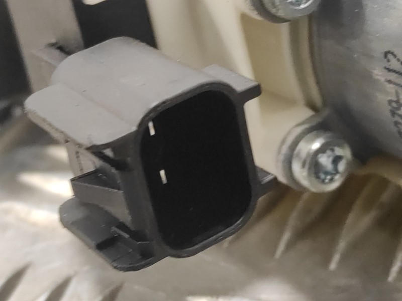 Recambio de elevalunas delantero izquierdo para ford transit connect 1.5 tdci cat referencia OEM IAM DT11V23201BD  Q6ZKA