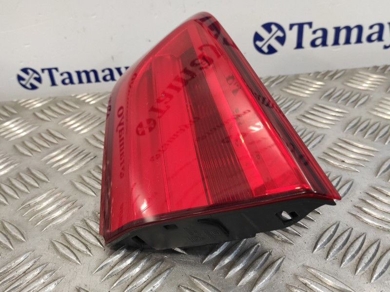 Recambio de piloto trasero derecho interior para bmw serie 1 lim f21 ac referencia OEM IAM   735902009