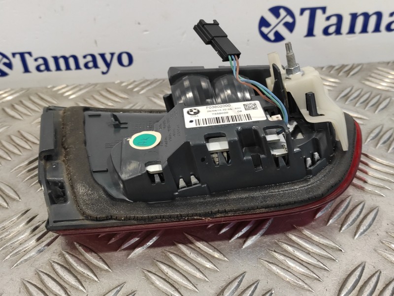 Recambio de piloto trasero derecho interior para bmw serie 1 lim f21 ac referencia OEM IAM   735902009