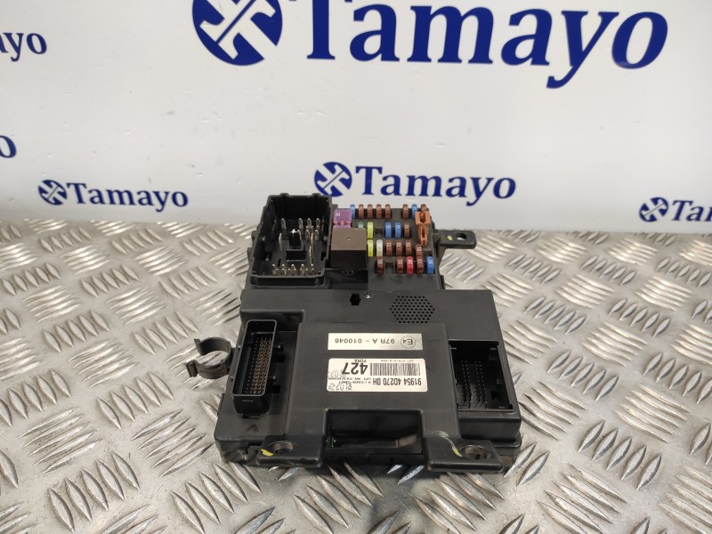 Recambio de caja reles / fusibles para kia carnival 2.9 crdi cat referencia OEM IAM 919544D2700H  97RA010046