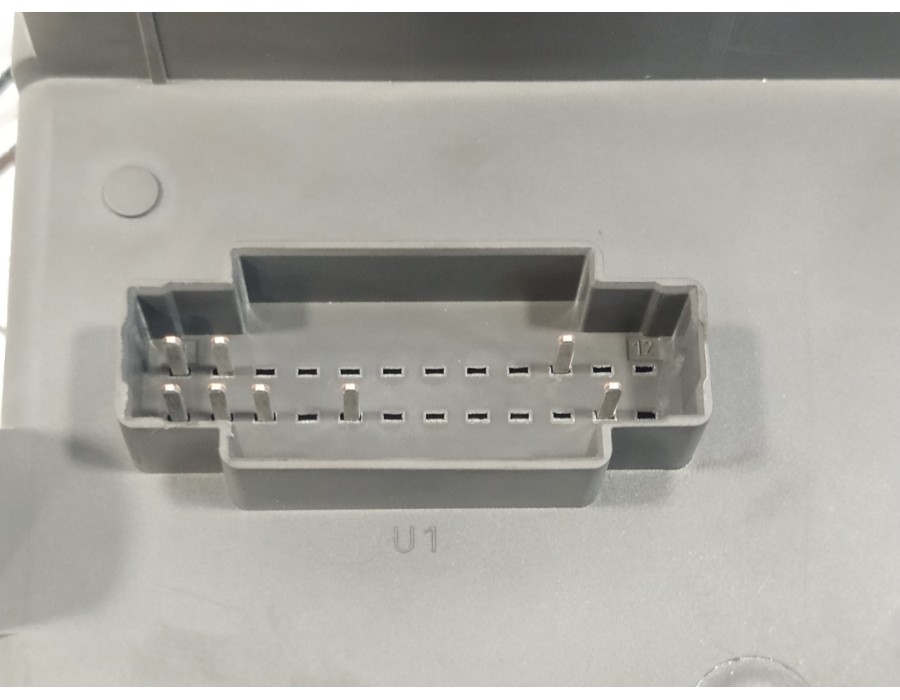 Recambio de caja reles / fusibles para renault espace iv (jk0) 2.2 dci turbodiesel referencia OEM IAM 8200447438A  518837117