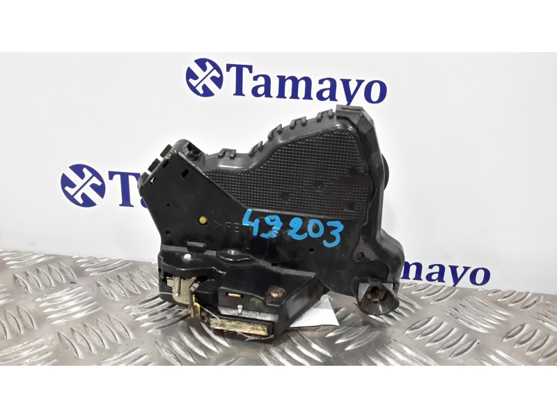 Recambio de cerradura puerta delantera izquierda para toyota corolla verso (e12) referencia OEM IAM   