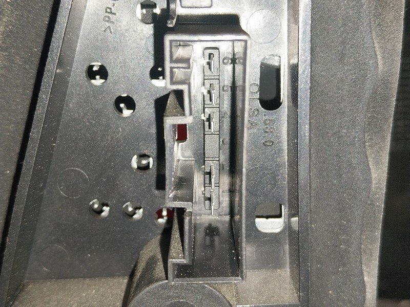 Recambio de piloto trasero derecho para bmw x1 (e84) referencia OEM IAM 63212990110  