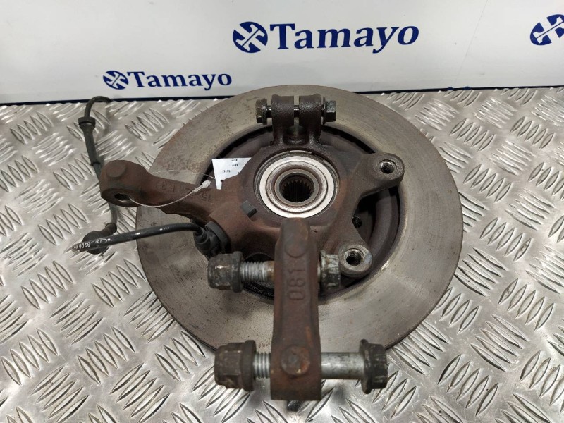 Recambio de mangueta delantera derecha para renault clio ii fase ii (b/cb0) referencia OEM IAM K9K704  