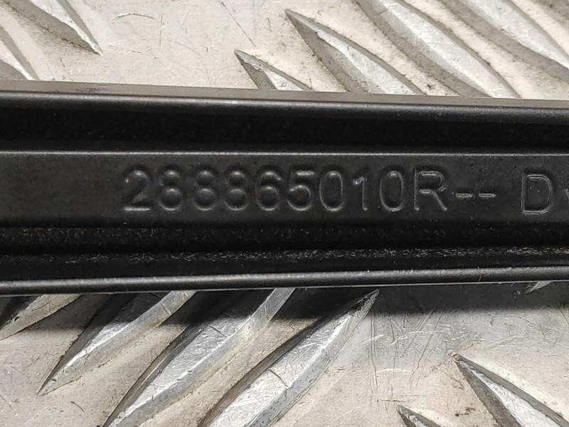 Recambio de brazo limpia delantero derecho para renault clio v 1.0 tce referencia OEM IAM 288865010R  