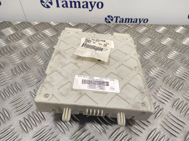 Recambio de caja reles / fusibles para ford transit connect referencia OEM IAM GV6T14A073CF 599F19F10 8260005293