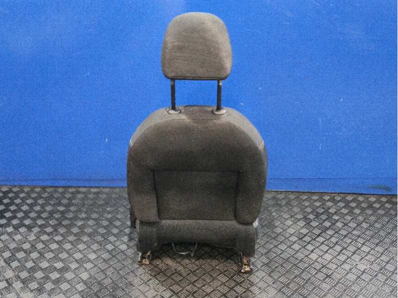 Recambio de asiento delantero izquierdo para peugeot 208 1.2 12v e-vti referencia OEM IAM   