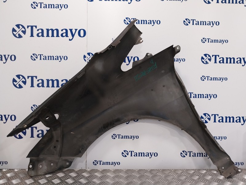 Recambio de aleta delantera derecha para toyota prius (nhw30) 1.8 16v cat referencia OEM IAM   