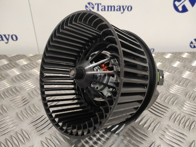 Recambio de motor calefaccion para ford transit connect referencia OEM IAM AV6N18456AA  