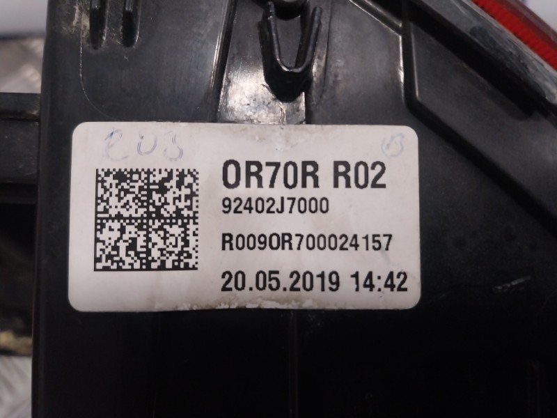 Recambio de piloto trasero derecho para kia ceed referencia OEM IAM 92402J70  