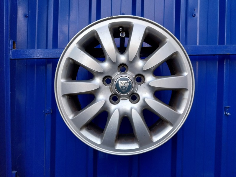 Recambio de llanta para jaguar x-type referencia OEM IAM 1X43-1007-BA  
