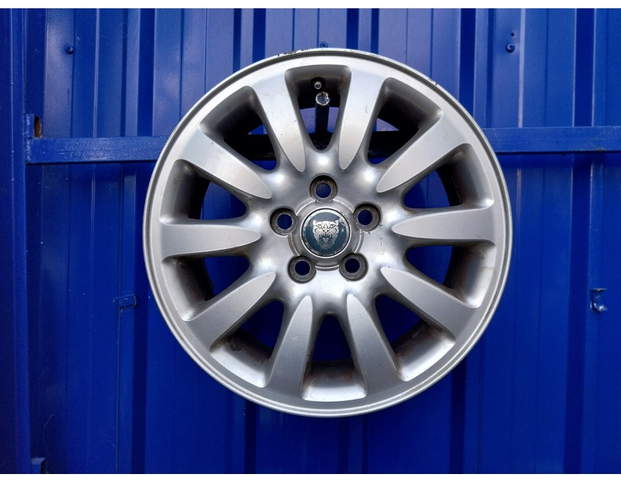 Recambio de llanta para jaguar x-type referencia OEM IAM 1X43-1007-BA  
