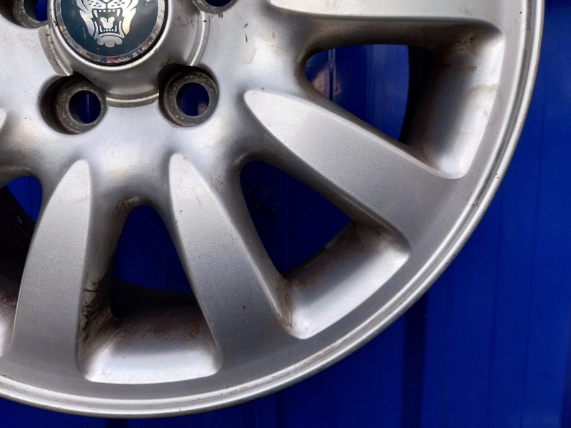 Recambio de llanta para jaguar x-type referencia OEM IAM 1X43-1007-BA  