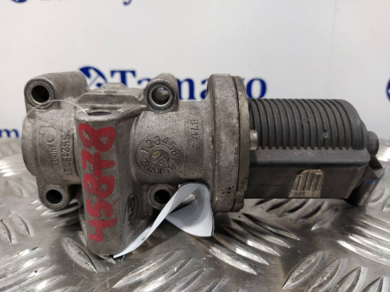 Recambio de valvula egr para alfa romeo brera (177) 2.4 jtd cat referencia OEM IAM 55215031  