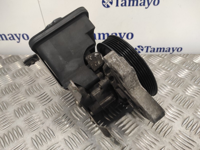 Recambio de bomba direccion para bmw serie 5 berlina (e60) 3.0 turbodiesel cat referencia OEM IAM 7693974  7693974101