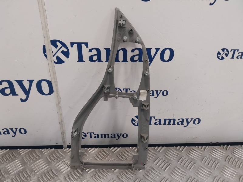 Recambio de moldura para bmw x1 (e84) referencia OEM IAM 9252846LL  52850610