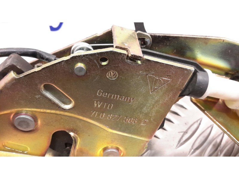 Recambio de cerradura maletero / porton para volkswagen touareg (7l6) 2.5 tdi dpf referencia OEM IAM 7L0827506D  