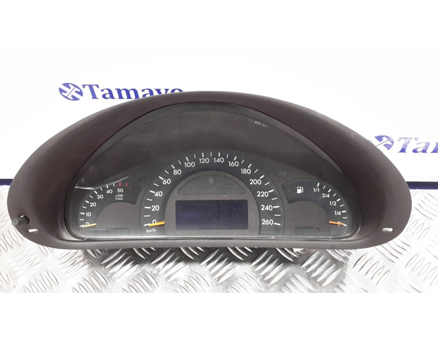 Recambio de cuadro instrumentos para mercedes-benz clase c (w203) familiar 1.8 cat referencia OEM IAM A2035402647  110080231001