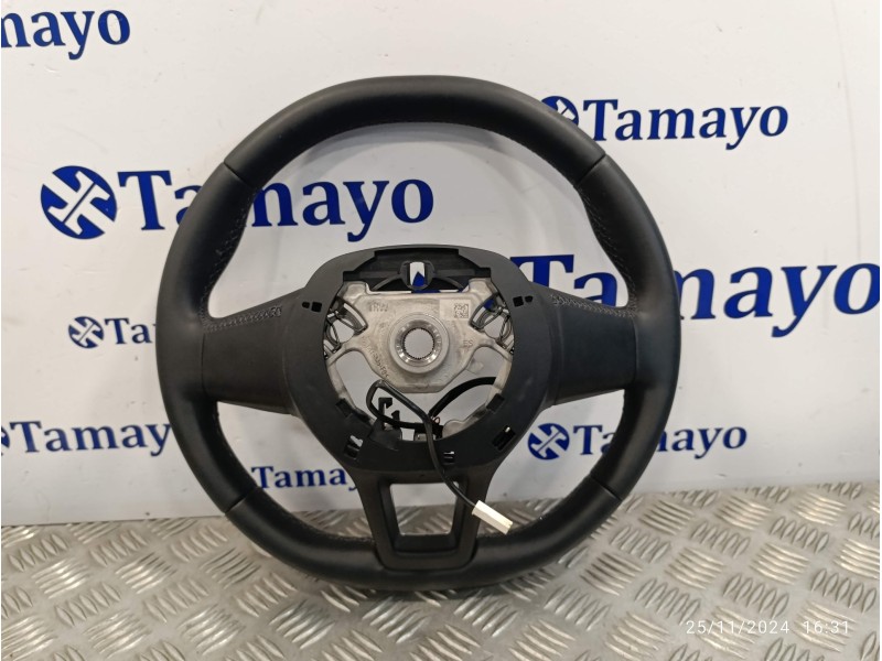 Recambio de volante para renault clio v 1.0 tce referencia OEM IAM 484002607R  34268120D