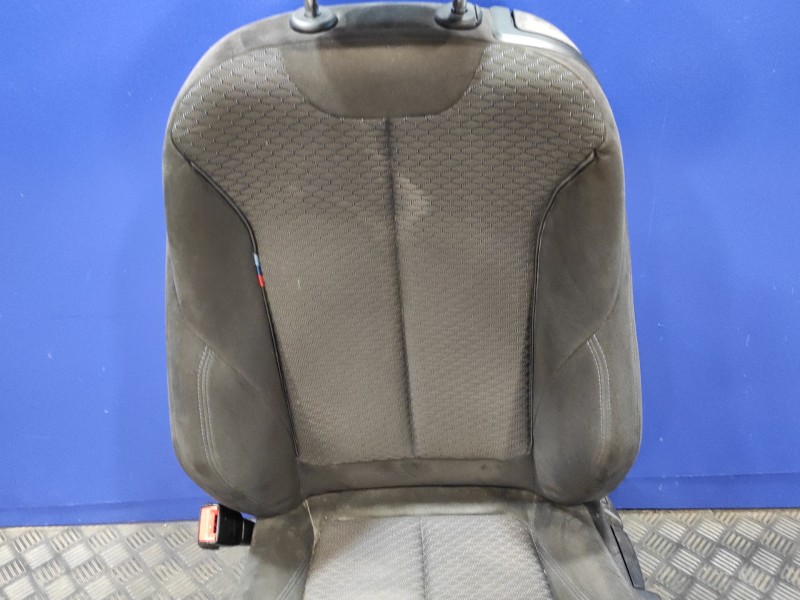 Recambio de asiento delantero izquierdo para bmw serie 1 lim f21 ac referencia OEM IAM   