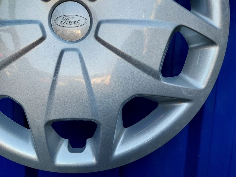 Recambio de tapacubos para ford transit furgón (tts) 2.0 tdci cat referencia OEM IAM BK21-1130-EC  