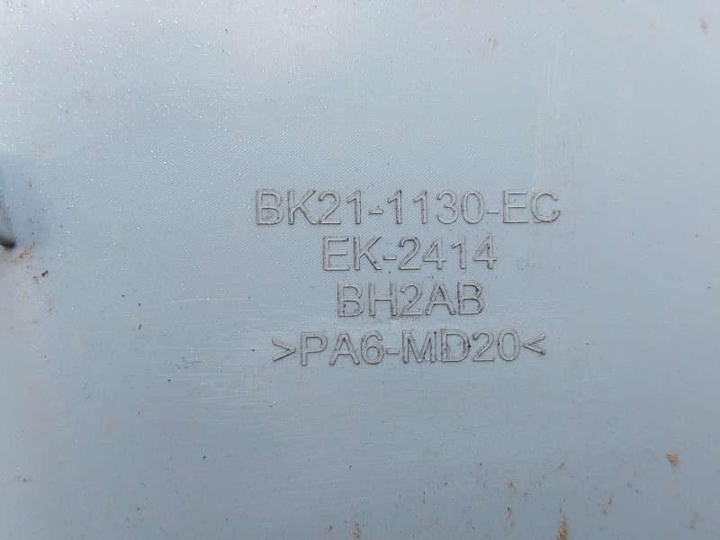 Recambio de tapacubos para ford transit furgón (tts) 2.0 tdci cat referencia OEM IAM BK21-1130-EC  