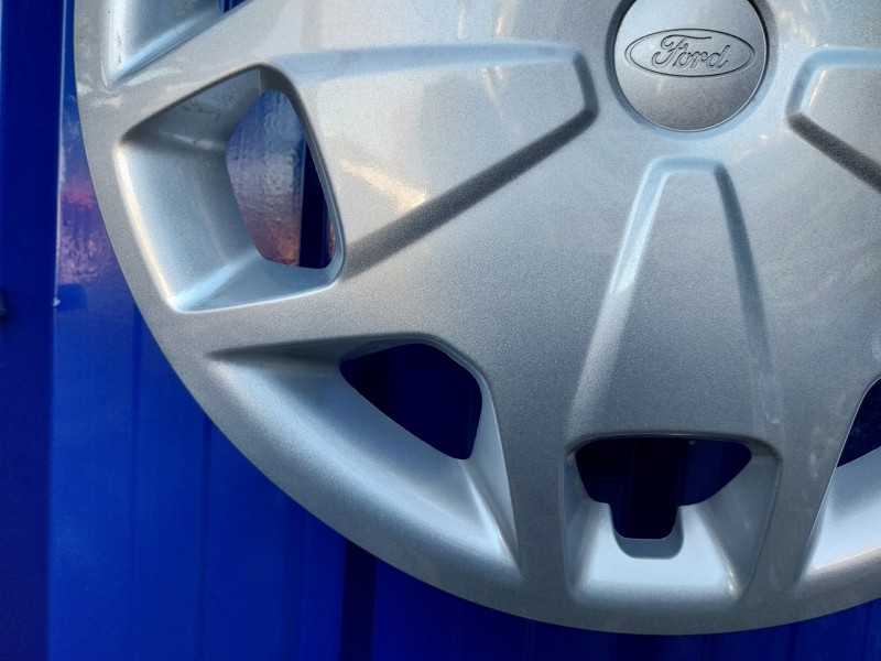 Recambio de tapacubos para ford transit furgón (tts) 2.0 tdci cat referencia OEM IAM BK21-1130-EC  