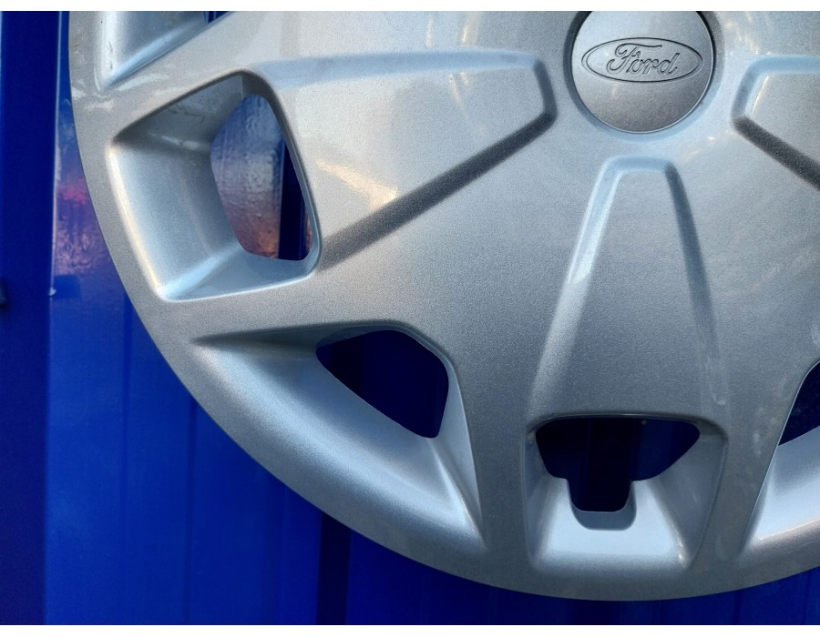 Recambio de tapacubos para ford transit furgón (tts) 2.0 tdci cat referencia OEM IAM BK21-1130-EC  