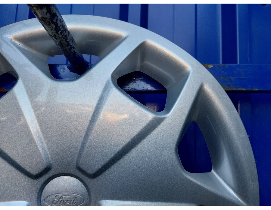 Recambio de tapacubos para ford transit furgón (tts) 2.0 tdci cat referencia OEM IAM BK21-1130-EC  