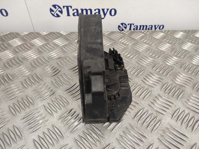 Recambio de cerradura puerta trasera derecha para bmw serie 5 berlina (e60) referencia OEM IAM 7036172  