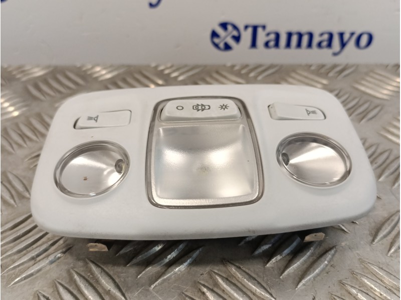 Recambio de luz interior para peugeot 308 1.6 blue-hdi fap referencia OEM IAM 96781444PR02  