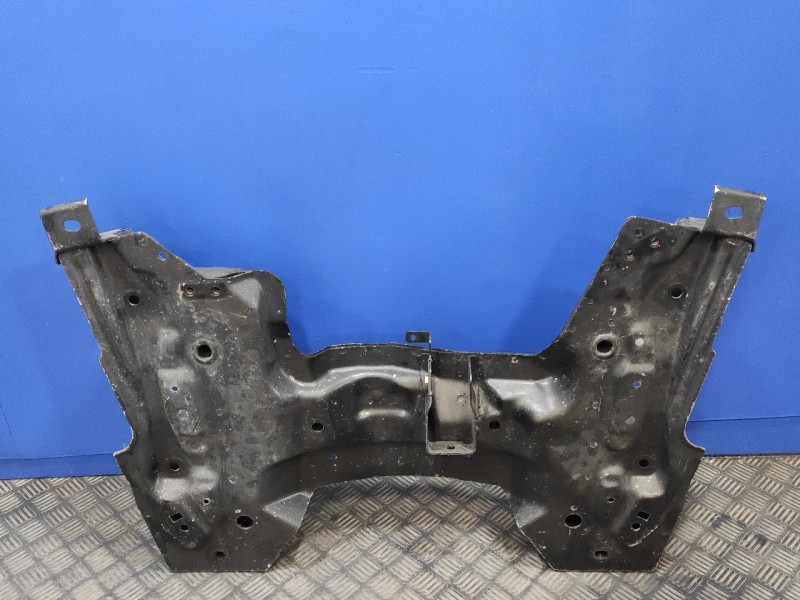 Recambio de puente delantero para citroën c-elysée 1.6 hdi fap referencia OEM IAM   
