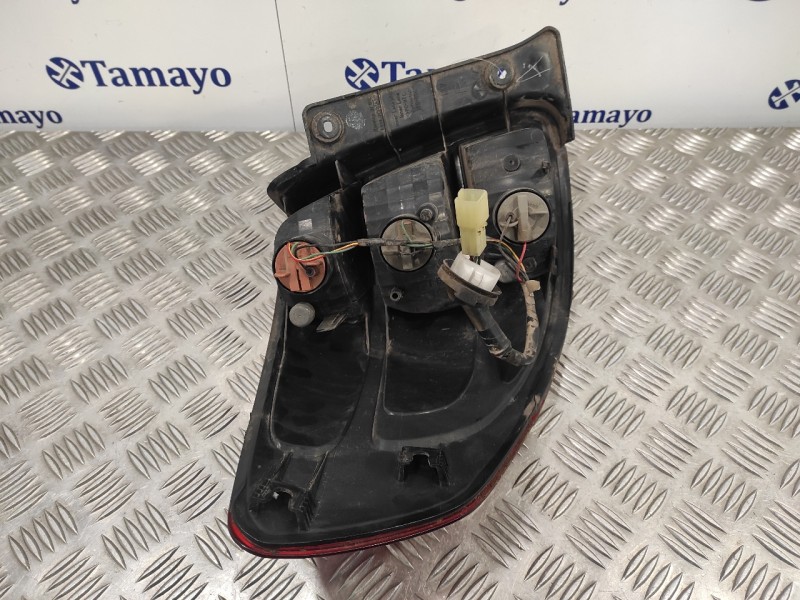 Recambio de piloto trasero derecho para fiat sedici (189) 1.9 jtd 8v 120 emotion referencia OEM IAM   