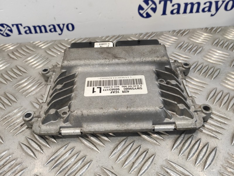 Recambio de centralita motor uce para chevrolet aveo 1.2 cat referencia OEM IAM 5WY5968C 42R1CAF 96983177