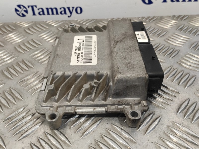 Recambio de centralita motor uce para chevrolet aveo 1.2 cat referencia OEM IAM 5WY5968C 42R1CAF 96983177