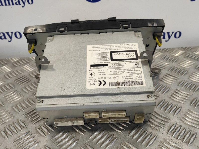 Recambio de sistema audio / radio cd para toyota avensis (t27) 2.0 d-4d cat referencia OEM IAM 8614005010  