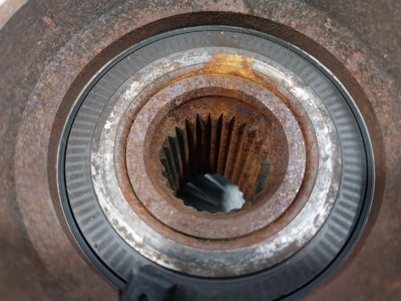 Recambio de mangueta delantera izquierda para dacia dokker 1.6 sce cat bivalent. gasolina / lpg referencia OEM IAM 400150852R  